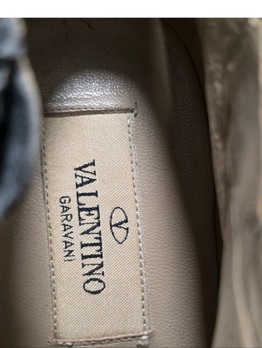 Valentino Garavani Gray Suede Bow Booties Size 8.5 - Picture 16 of 16